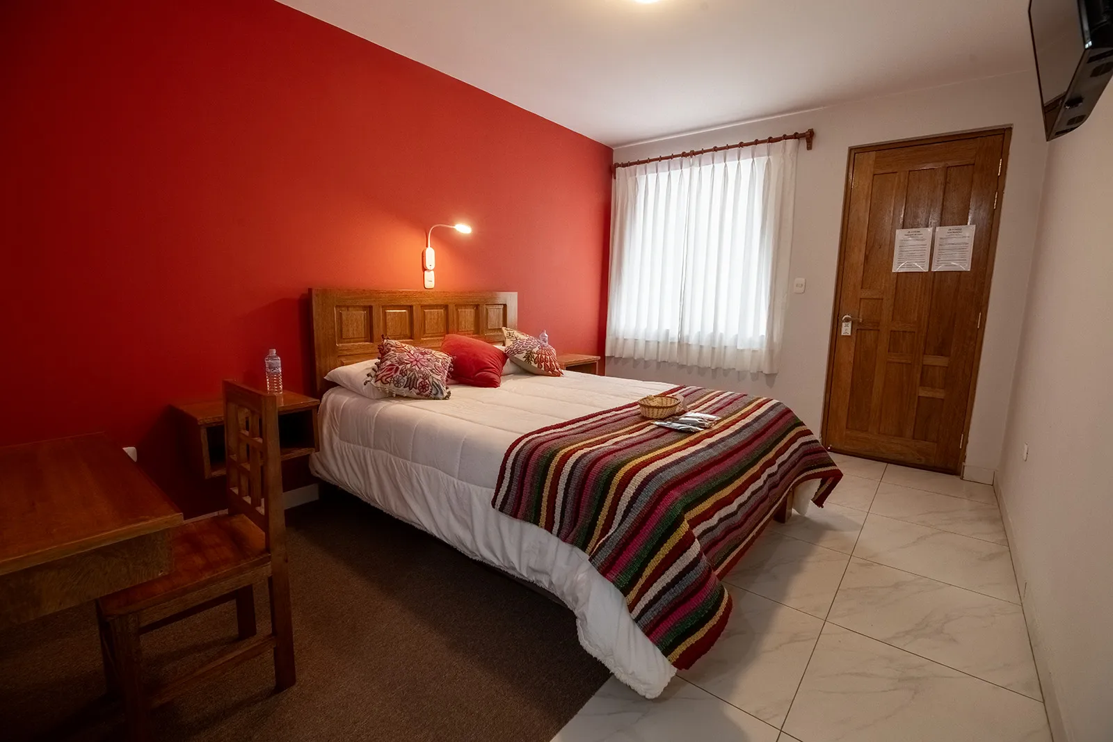 Habitacion Matrimonial Ventana Hotel La Chacana Huaraz